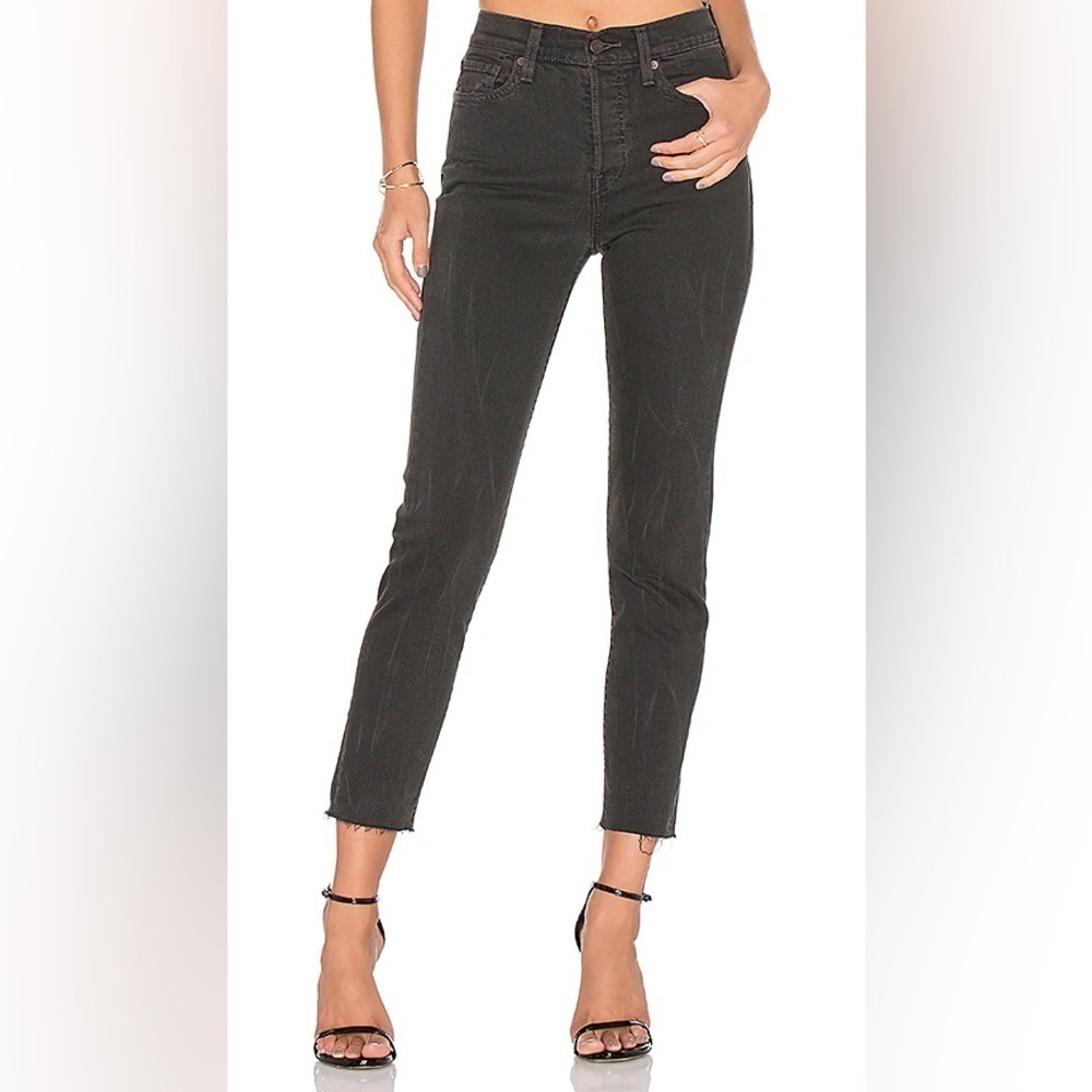 Levi’s Icon Wedgie in Midnight Rain